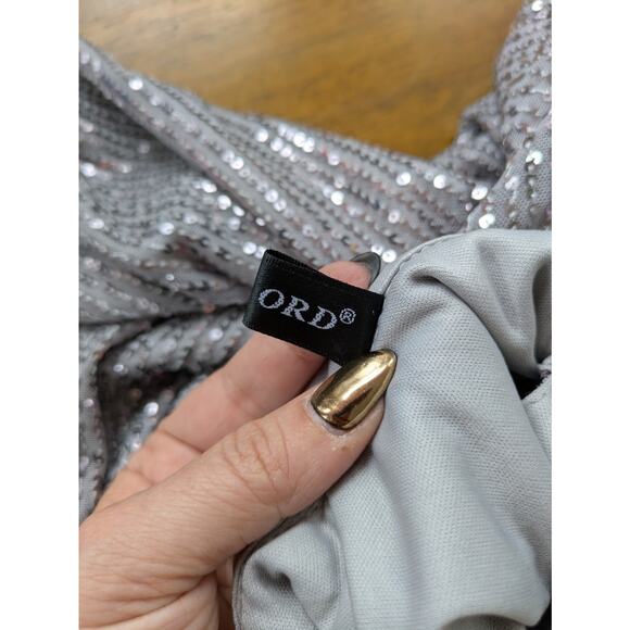 Miss Ord Silver Sequin Mini Dress M Mock Neck Belted NYE 70s 80s Glam - Picture 7 of 12